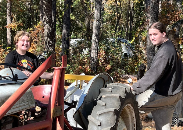 "Buddy's Feed Mill" Blend: Fertrell based CHICK STARTER-LOCAL PU ONLY